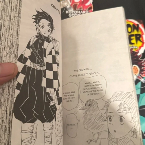 Demon Slayer Manga Set - Volumes 3, 4, 8 - Picture 3 of 3